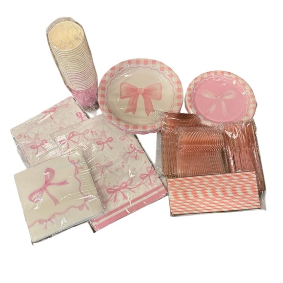Pink Bow Party Supplies Set serves 24  194 pieces - Picture 1 of 8